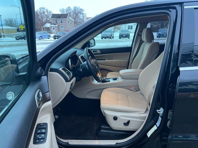 2017 Jeep Grand Cherokee Laredo | Dickinson, ND | Heiser Motors