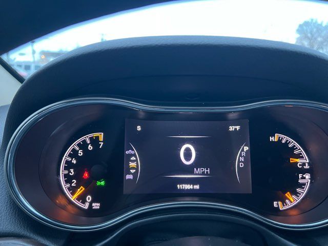 2017 Jeep Grand Cherokee Laredo | Dickinson, ND | Heiser Motors 2017 Jeep Grand Cherokee Laredo | Dickinson, ND | Heiser Motors