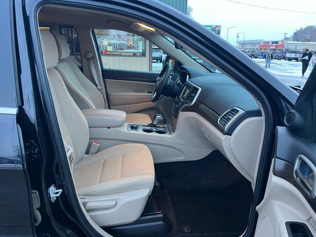 2017 Jeep Grand Cherokee Laredo | Dickinson, ND | Heiser Motors 2017 Jeep Grand Cherokee Laredo | Dickinson, ND | Heiser Motors