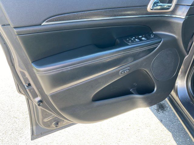 2017 Jeep Grand Cherokee Limited | Ephrata, PA | Pine Tree Motors