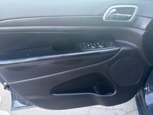 2017 Jeep Grand Cherokee Altitude