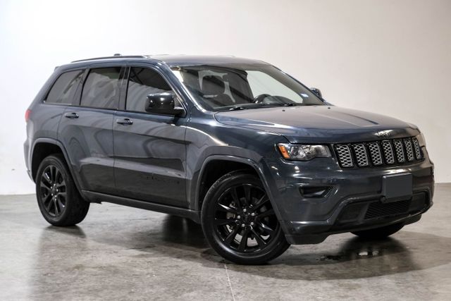 2017 Jeep Grand Cherokee Altitude