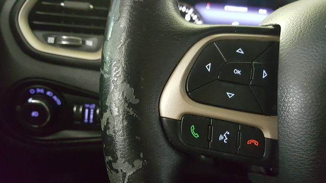 2017 Jeep Renegade Limited | Carrollton, TX | Legend Motorcars of Carrollton