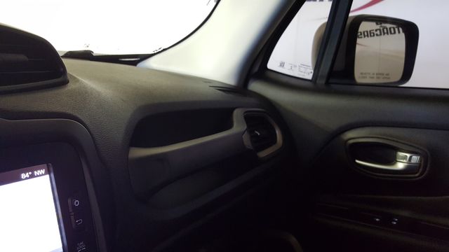 2017 Jeep Renegade Limited | Carrollton, TX | Legend Motorcars of Carrollton 2017 Jeep Renegade Limited | Carrollton, TX | Legend Motorcars of Carrollton