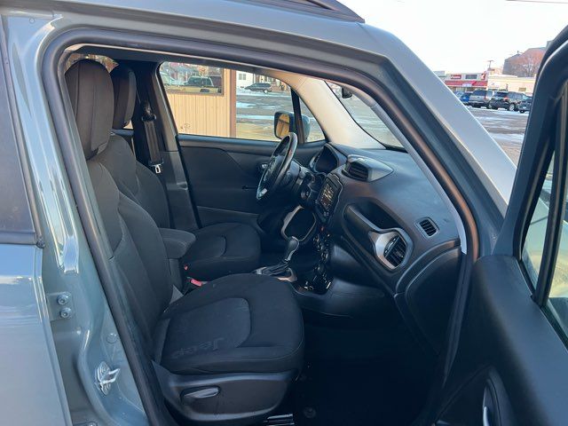 2017 Jeep Renegade Latitude | Dickinson, ND | Heiser Motors 2017 Jeep Renegade Latitude | Dickinson, ND | Heiser Motors