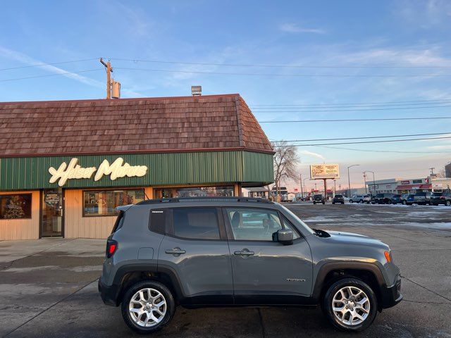 2017 Jeep Renegade Latitude | Dickinson, ND | Heiser Motors 2017 Jeep Renegade Latitude | Dickinson, ND | Heiser Motors