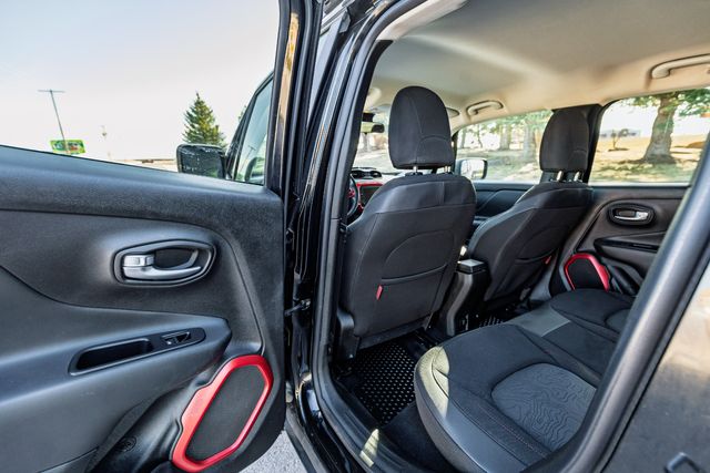 2017 Jeep Renegade Trailhawk | Great Falls, Montana | Bleskin Motor Company 2017 Jeep Renegade Trailhawk | Great Falls, Montana | Bleskin Motor Company