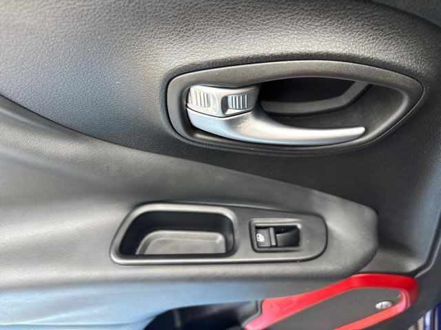 2017 Jeep Renegade Trailhawk | San Antonio, TX | Clear Choice Automotive South 2017 Jeep Renegade Trailhawk | San Antonio, TX | Clear Choice Automotive South