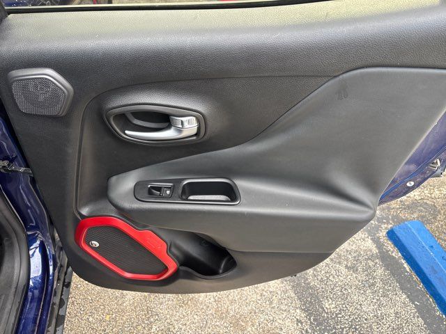 2017 Jeep Renegade Trailhawk | San Antonio, TX | Clear Choice Automotive South 2017 Jeep Renegade Trailhawk | San Antonio, TX | Clear Choice Automotive South