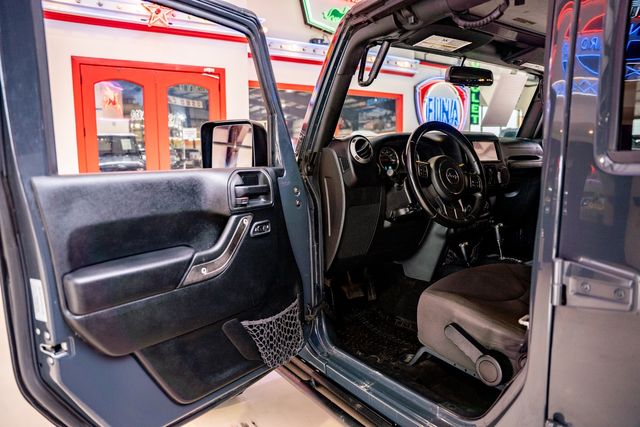 2017 Jeep Wrangler Unlimited Willys Wheeler 2017 Jeep Wrangler Unlimited Willys Wheeler