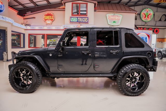 2017 Jeep Wrangler Unlimited Willys Wheeler 2017 Jeep Wrangler Unlimited Willys Wheeler