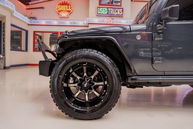 2017 Jeep Wrangler Unlimited Willys Wheeler 2017 Jeep Wrangler Unlimited Willys Wheeler