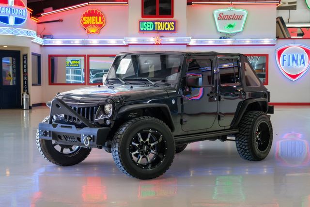 2017 Jeep Wrangler Unlimited Willys Wheeler 2017 Jeep Wrangler Unlimited Willys Wheeler