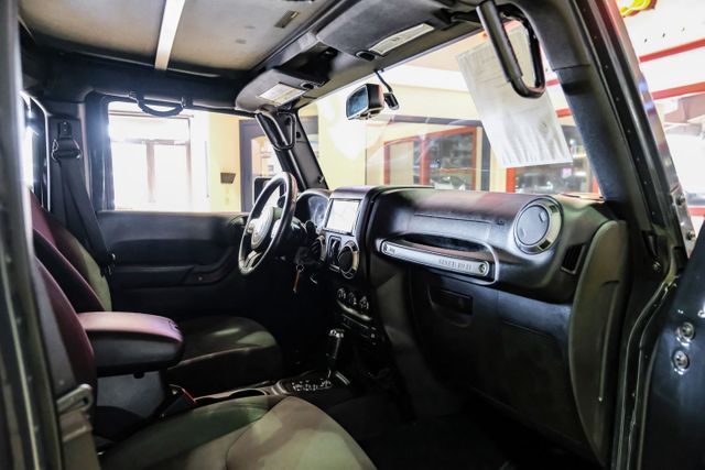 2017 Jeep Wrangler Unlimited Willys Wheeler | Addison, TX | Mr Car Guys