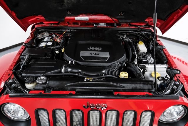 2017 Jeep Wrangler Unlimited Sahara | Addison, TX | Addison Autoplex