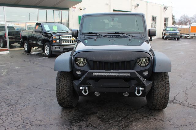 2017 Jeep Wrangler Unlimited Sport | Granite City, Illinois | MasterCars Company Inc. 2017 Jeep Wrangler Unlimited Sport | Granite City, Illinois | MasterCars Company Inc.