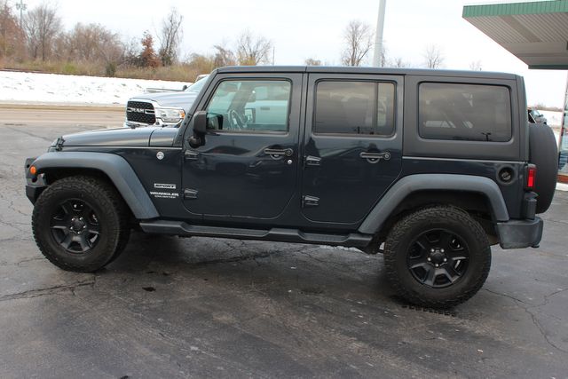 2017 Jeep Wrangler Unlimited Sport | Granite City, Illinois | MasterCars Company Inc. 2017 Jeep Wrangler Unlimited Sport | Granite City, Illinois | MasterCars Company Inc.