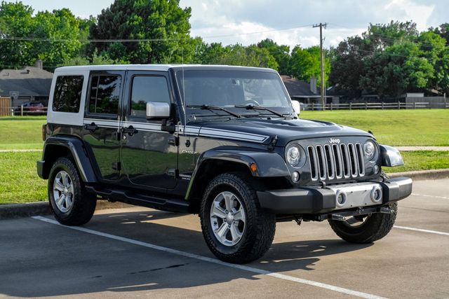 2017 Jeep Wrangler Unlimited Unlimited Sahara