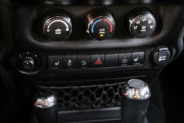 2017 Jeep Wrangler Unlimited Unlimited Sahara 2017 Jeep Wrangler Unlimited Unlimited Sahara
