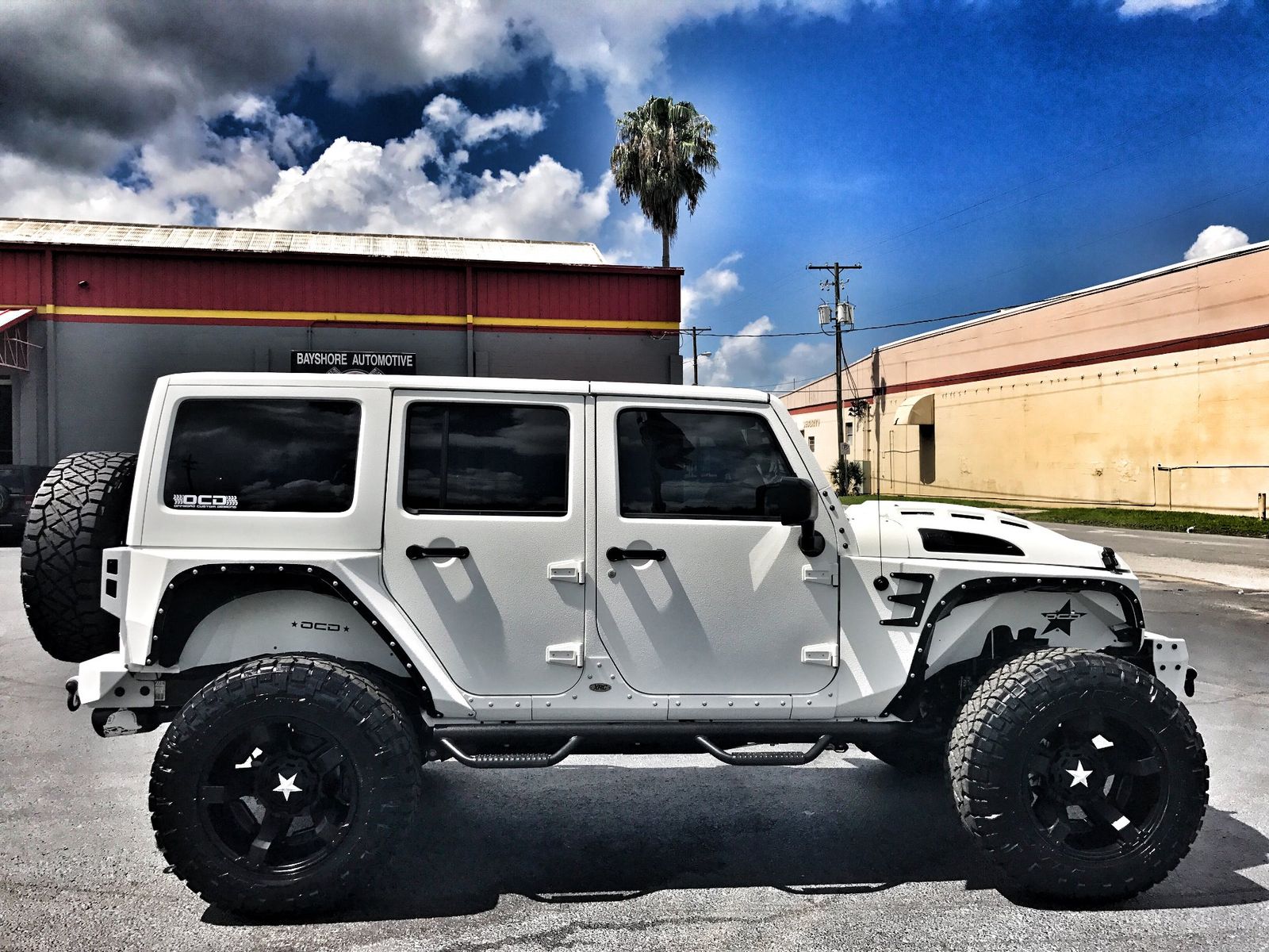 2017 Jeep Wrangler Unlimited ARMOR KEVLAR LIFTED LEATHER ...