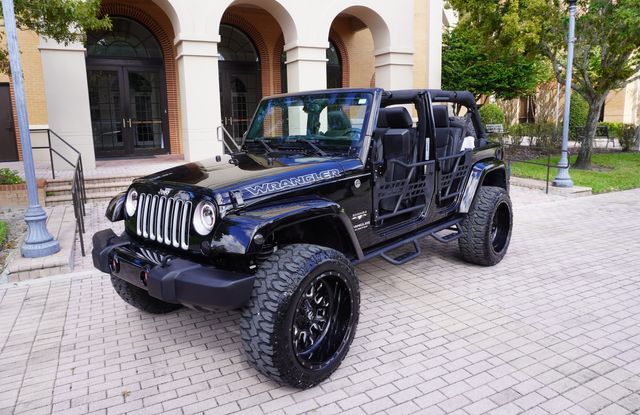 2017 Jeep WRANGLER UNLIMITED SAHARA CUSTOM LIFTED NAV LEATHER 22" | Tampa, FL | Florida Auto Sales Group 2017 Jeep WRANGLER UNLIMITED SAHARA CUSTOM LIFTED NAV LEATHER 22" | Tampa, FL | Florida Auto Sales Group