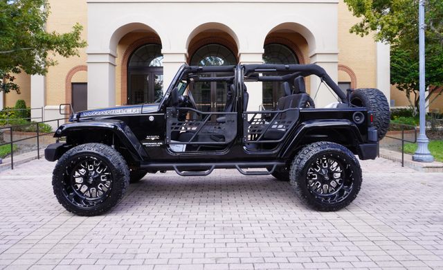 2017 Jeep WRANGLER UNLIMITED SAHARA CUSTOM LIFTED NAV LEATHER 22" | Tampa, FL | Florida Auto Sales Group 2017 Jeep WRANGLER UNLIMITED SAHARA CUSTOM LIFTED NAV LEATHER 22" | Tampa, FL | Florida Auto Sales Group