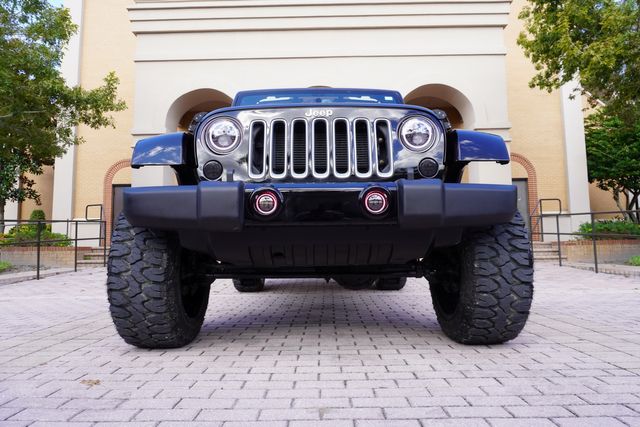 2017 Jeep WRANGLER UNLIMITED SAHARA CUSTOM LIFTED NAV LEATHER 22" | Tampa, FL | Florida Auto Sales Group 2017 Jeep WRANGLER UNLIMITED SAHARA CUSTOM LIFTED NAV LEATHER 22" | Tampa, FL | Florida Auto Sales Group