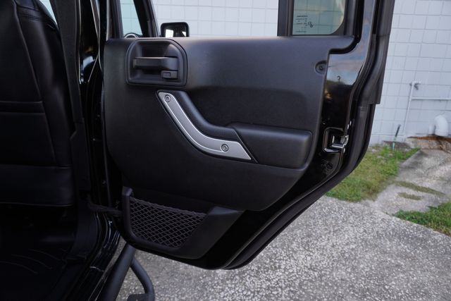 2017 Jeep WRANGLER UNLIMITED SAHARA CUSTOM LIFTED NAV LEATHER 22" | Tampa, FL | Florida Auto Sales Group 2017 Jeep WRANGLER UNLIMITED SAHARA CUSTOM LIFTED NAV LEATHER 22" | Tampa, FL | Florida Auto Sales Group