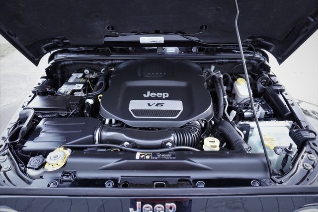 2017 Jeep WRANGLER UNLIMITED SAHARA CUSTOM LIFTED NAV LEATHER 22" | Tampa, FL | Florida Auto Sales Group 2017 Jeep WRANGLER UNLIMITED SAHARA CUSTOM LIFTED NAV LEATHER 22" | Tampa, FL | Florida Auto Sales Group