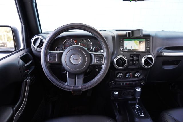 2017 Jeep WRANGLER UNLIMITED SAHARA CUSTOM LIFTED NAV LEATHER 22" | Tampa, FL | Florida Auto Sales Group 2017 Jeep WRANGLER UNLIMITED SAHARA CUSTOM LIFTED NAV LEATHER 22" | Tampa, FL | Florida Auto Sales Group