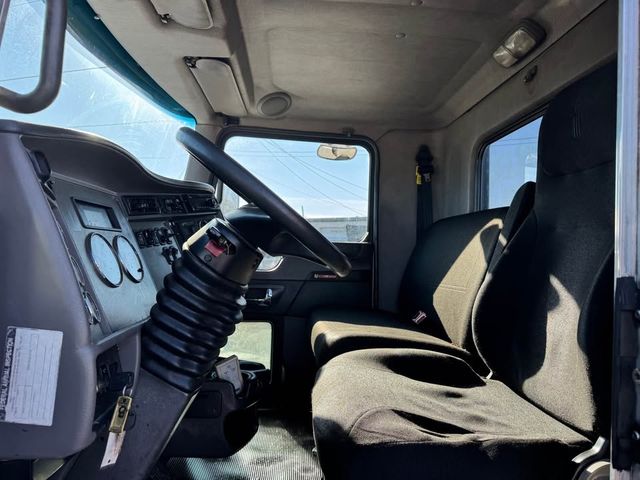 2017 Kenworth T-270 Rollback