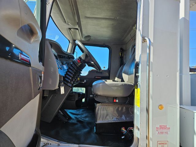 2017 Kenworth T370 ALTEC MATERIAL HANDLER ALTEC AA55 60FT REACH WITH JIB | Irving, TX | Pinnacle Trucks