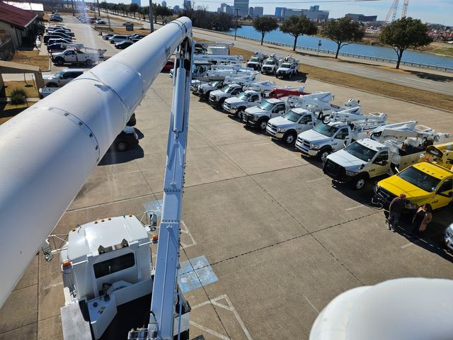 2017 Kenworth T370 ALTEC MATERIAL HANDLER ALTEC AA55 60FT REACH WITH JIB | Irving, TX | Pinnacle Trucks 2017 Kenworth T370 ALTEC MATERIAL HANDLER ALTEC AA55 60FT REACH WITH JIB | Irving, TX | Pinnacle Trucks