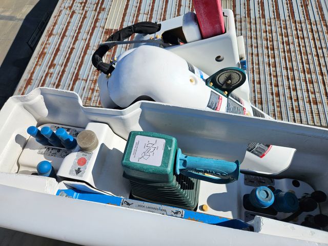 2017 Kenworth T370 ALTEC MATERIAL HANDLER ALTEC AA55 60FT REACH WITH JIB | Irving, TX | Pinnacle Trucks 2017 Kenworth T370 ALTEC MATERIAL HANDLER ALTEC AA55 60FT REACH WITH JIB | Irving, TX | Pinnacle Trucks