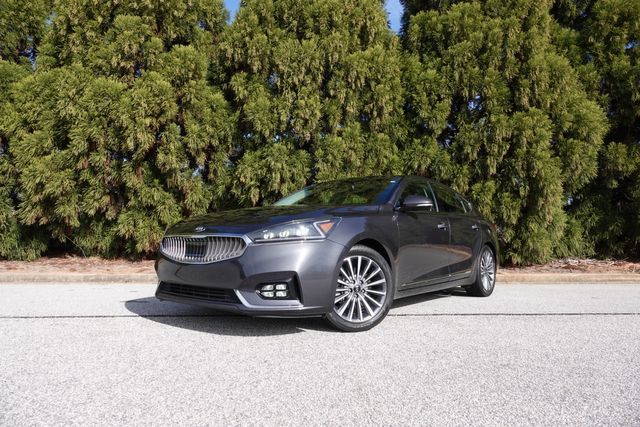 2017 Kia Cadenza Technology | Loganville, Georgia | Executive Auto 2017 Kia Cadenza Technology | Loganville, Georgia | Executive Auto