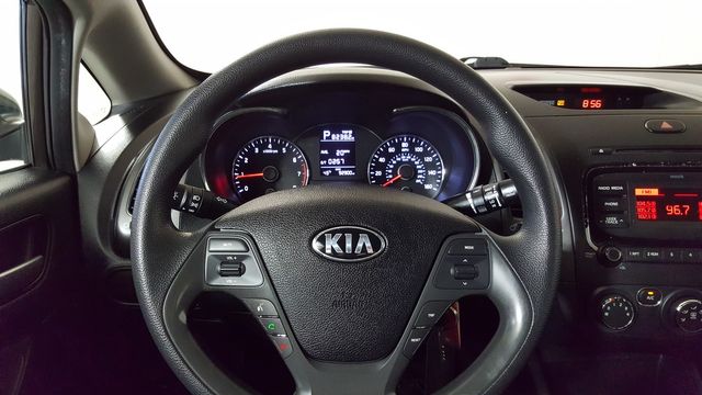 2017 Kia Forte LX | Carrollton, TX | Legend Motorcars of Carrollton