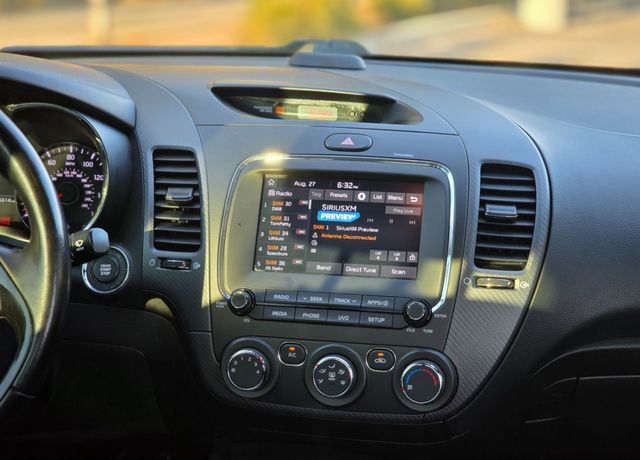 2017 Kia Forte S 2017 Kia Forte S