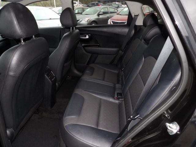 2017 Kia Niro EX | Dalton, GA | Paniagua Auto Mall 2017 Kia Niro EX | Dalton, GA | Paniagua Auto Mall