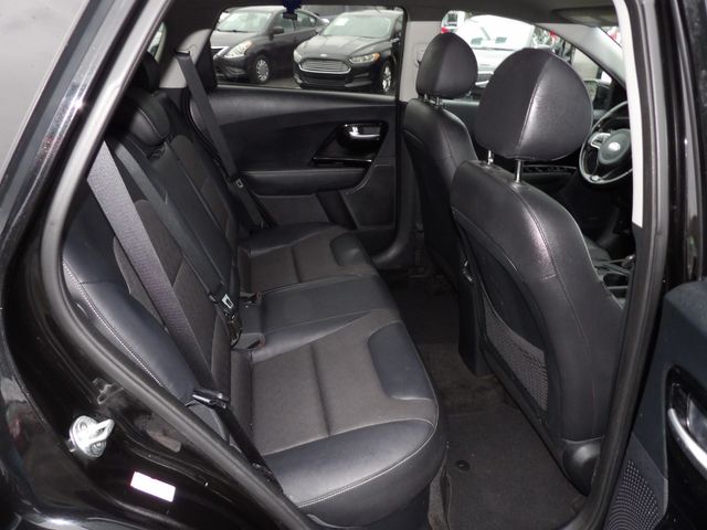 2017 Kia Niro EX | Dalton, GA | Paniagua Auto Mall 2017 Kia Niro EX | Dalton, GA | Paniagua Auto Mall