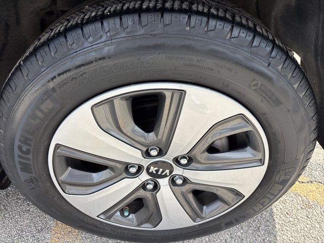 2017 Kia Niro FE | San Antonio, TX | Clear Choice Automotive South