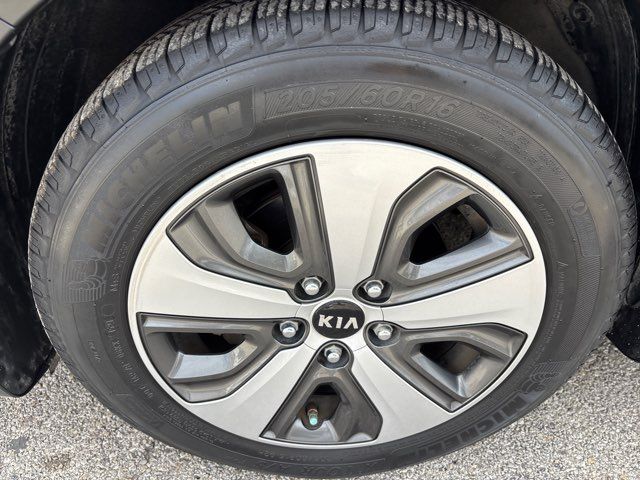 2017 Kia Niro FE | San Antonio, TX | Clear Choice Automotive South 2017 Kia Niro FE | San Antonio, TX | Clear Choice Automotive South