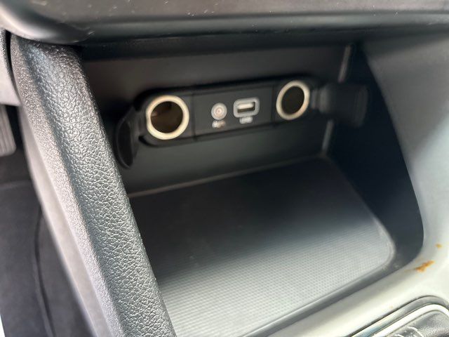 2017 Kia Niro FE | San Antonio, TX | Clear Choice Automotive South