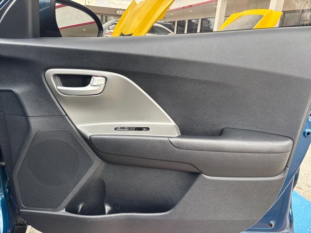 2017 Kia Niro FE | San Antonio, TX | Clear Choice Automotive South 2017 Kia Niro FE | San Antonio, TX | Clear Choice Automotive South