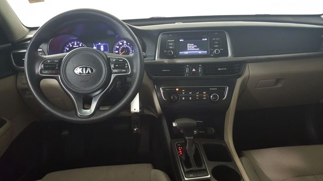 2017 Kia Optima LX | Carrollton, TX | Legend Motorcars of Carrollton