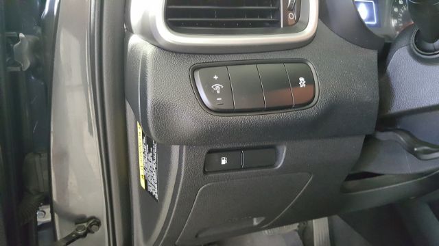 2017 Kia Sorento 2.4L LX | Garland, TX | Legend Motorcars Feed Account 2017 Kia Sorento 2.4L LX | Garland, TX | Legend Motorcars Feed Account