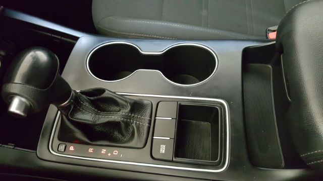 2017 Kia Sorento 2.4L LX | Garland, TX | Legend Motorcars Feed Account