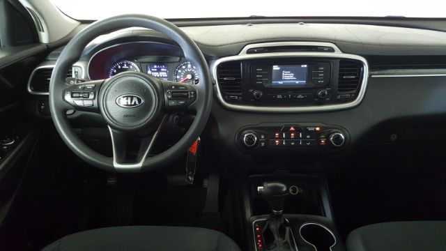 2017 Kia Sorento 2.4L LX | Garland, TX | Legend Motorcars Feed Account 2017 Kia Sorento 2.4L LX | Garland, TX | Legend Motorcars Feed Account