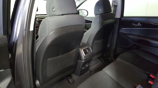 2017 Kia Sorento 2.4L LX | Garland, TX | Legend Motorcars Feed Account 2017 Kia Sorento 2.4L LX | Garland, TX | Legend Motorcars Feed Account