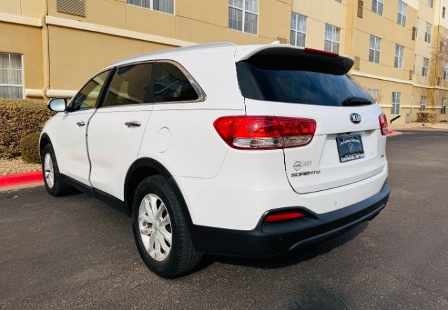 2017 Kia Sorento 2.4L LX | Lubbock, TX | Chaparral Motors - Lubbock 2017 Kia Sorento 2.4L LX | Lubbock, TX | Chaparral Motors - Lubbock