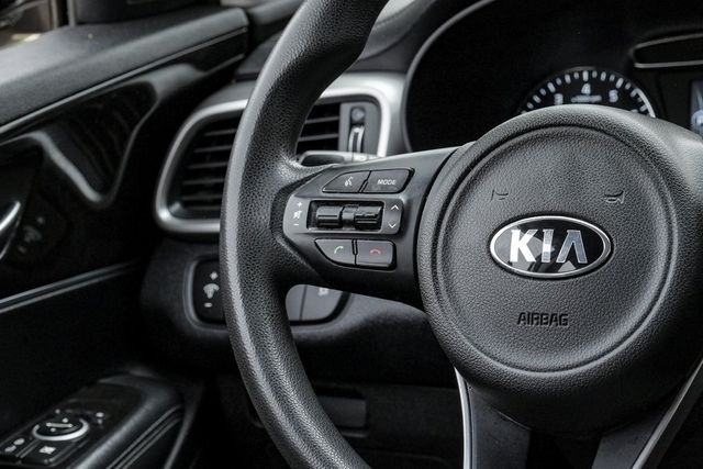 2017 Kia Sorento LX BT Backup Cam Rear Air USB XM Alloy Wheels Aux 2017 Kia Sorento LX BT Backup Cam Rear Air USB XM Alloy Wheels Aux